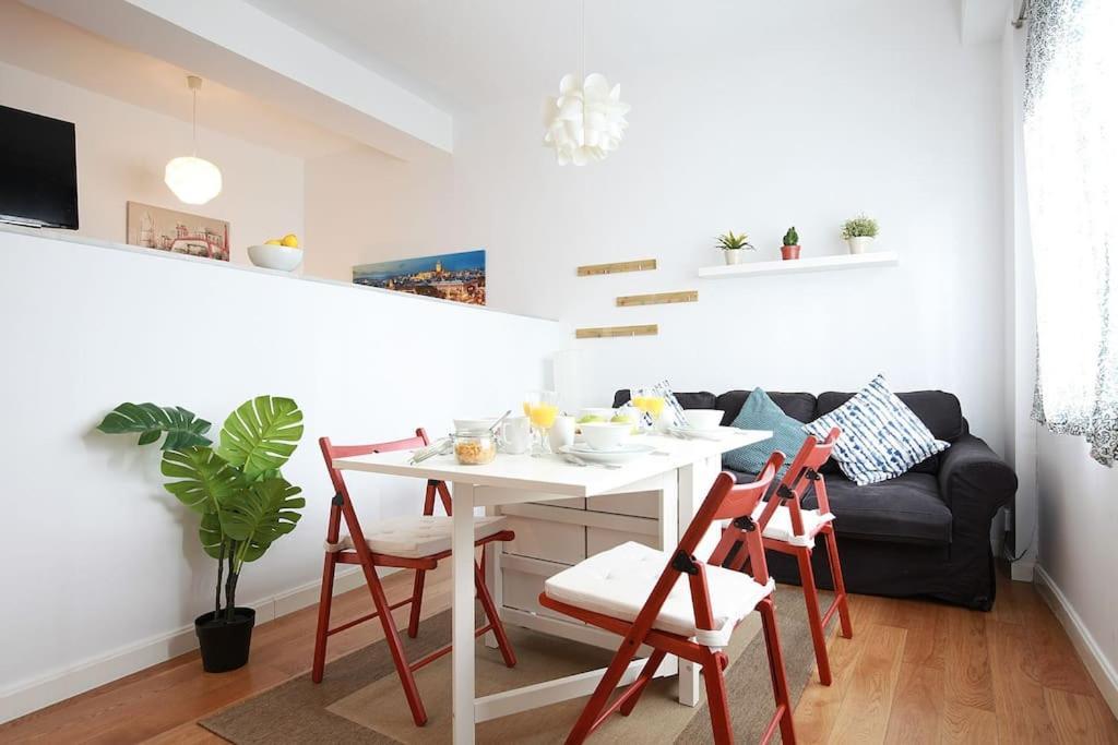 Nuevo Estudio Centro Sevilla. Ac/Wifi Castellar 56 المظهر الخارجي الصورة