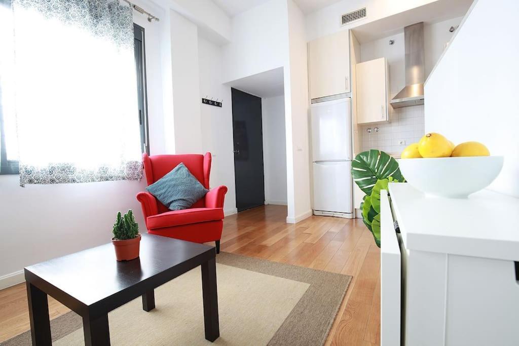 Nuevo Estudio Centro Sevilla. Ac/Wifi Castellar 56 المظهر الخارجي الصورة