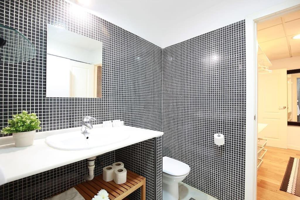 Nuevo Estudio Centro Sevilla. Ac/Wifi Castellar 56 المظهر الخارجي الصورة